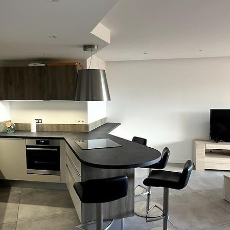Appartement 2 Pieces Vue Mer, A Proximite De Tout ماندوليو لا نابول المظهر الخارجي الصورة