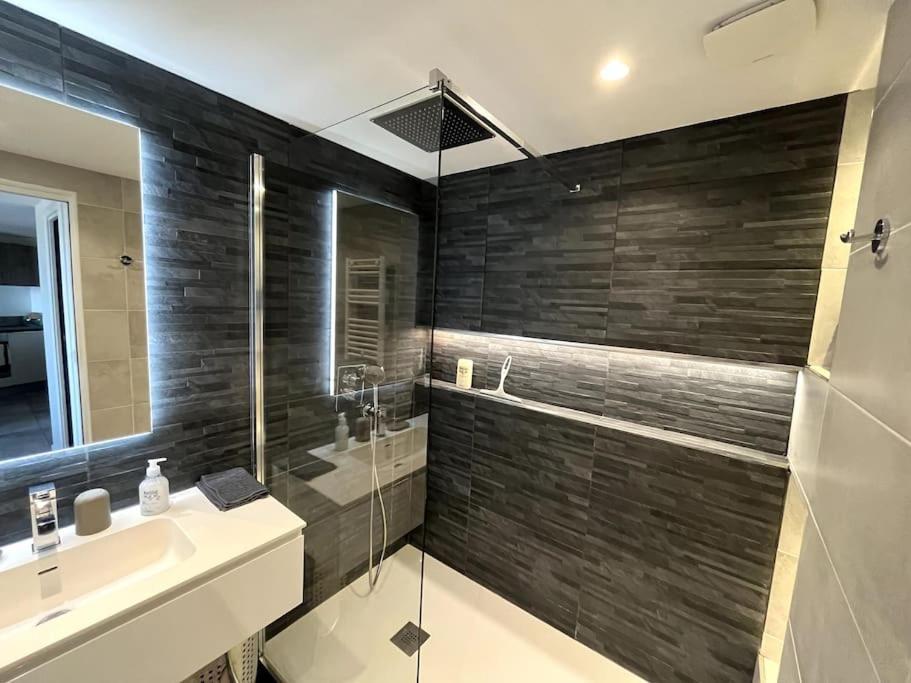 Appartement 2 Pieces Vue Mer, A Proximite De Tout ماندوليو لا نابول المظهر الخارجي الصورة